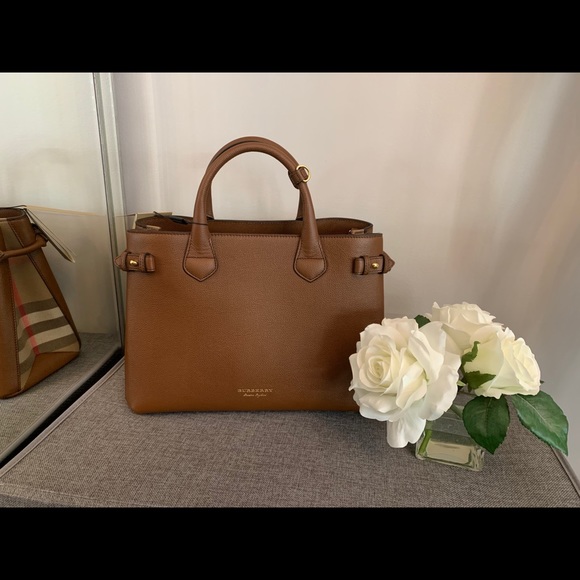 ✨✨SOLD!!SOLD!!!✨✨Medium Banner Leather, HouseCheck - Picture 12 of 15